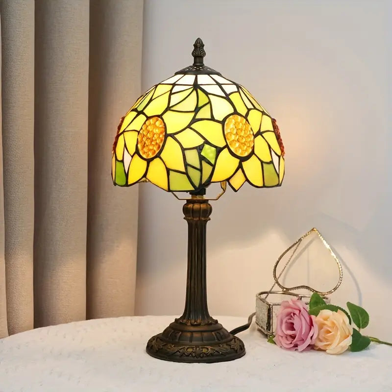 Luminária de Mesa Vitral Artesanal Zafer Decor
