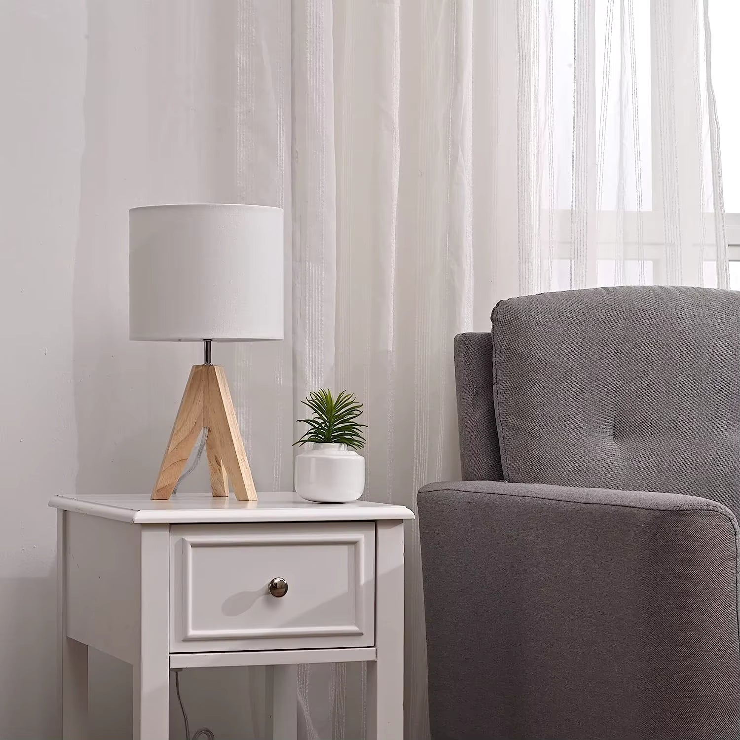 Abajur de Mesa Tripé - Zafer Decor