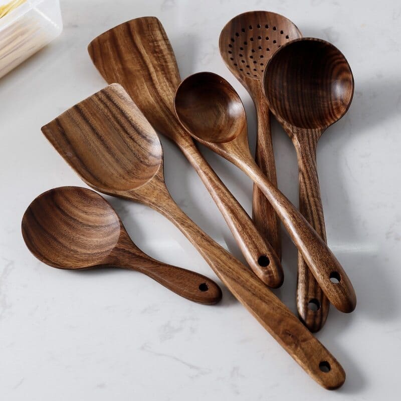 Kit Utensílios de Cozinha Peças em Madeira Teca - PAGUE 5 E LEVE 7