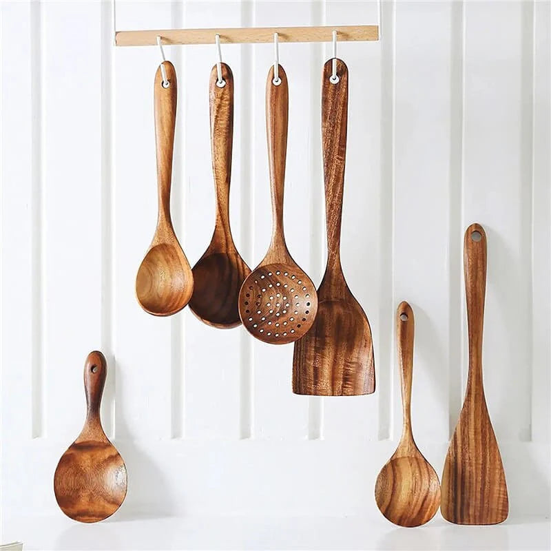 Kit Utensílios de Cozinha Peças em Madeira Teca - PAGUE 5 E LEVE 7