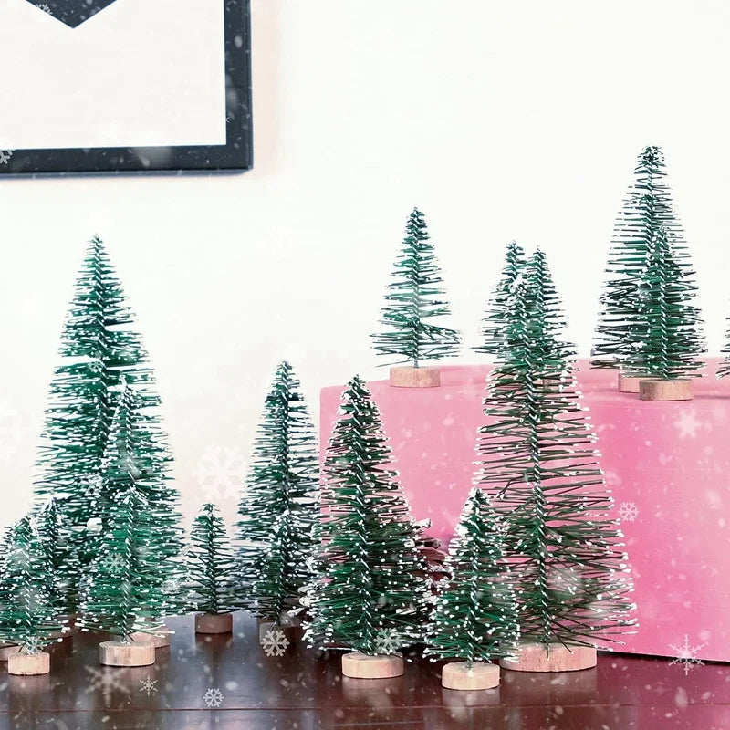 Kit com 25 Mini Pinheiros Nevados de Natal – Zafer Decor