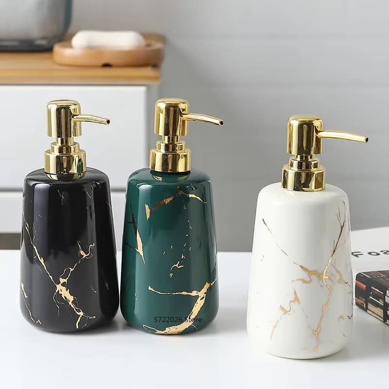 Kit Saboneteira em Cerâmica – Elegância e Praticidade para Seu Banheiro