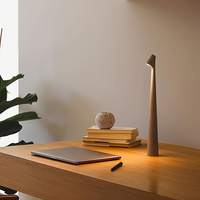 Luminária de Mesa Criativa com 3 Níveis de Brilho - Zafer Decor
