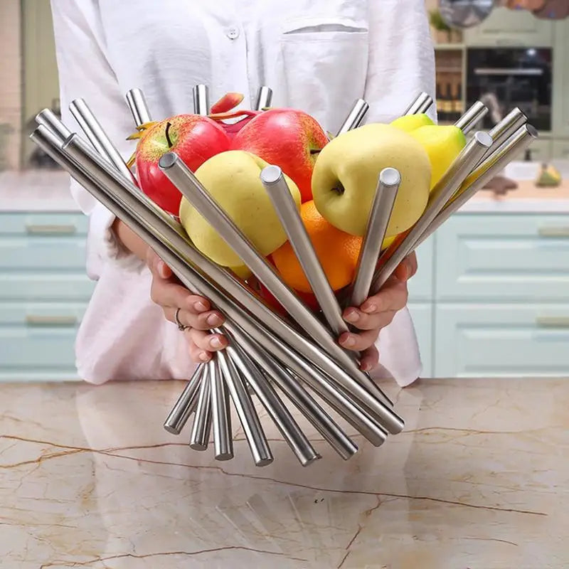 Fruteira de mesa elegante e sofisticada sob a mesa