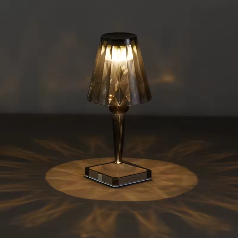 Luminária de Mesa LED Cristal Diamante - Zafer Decor