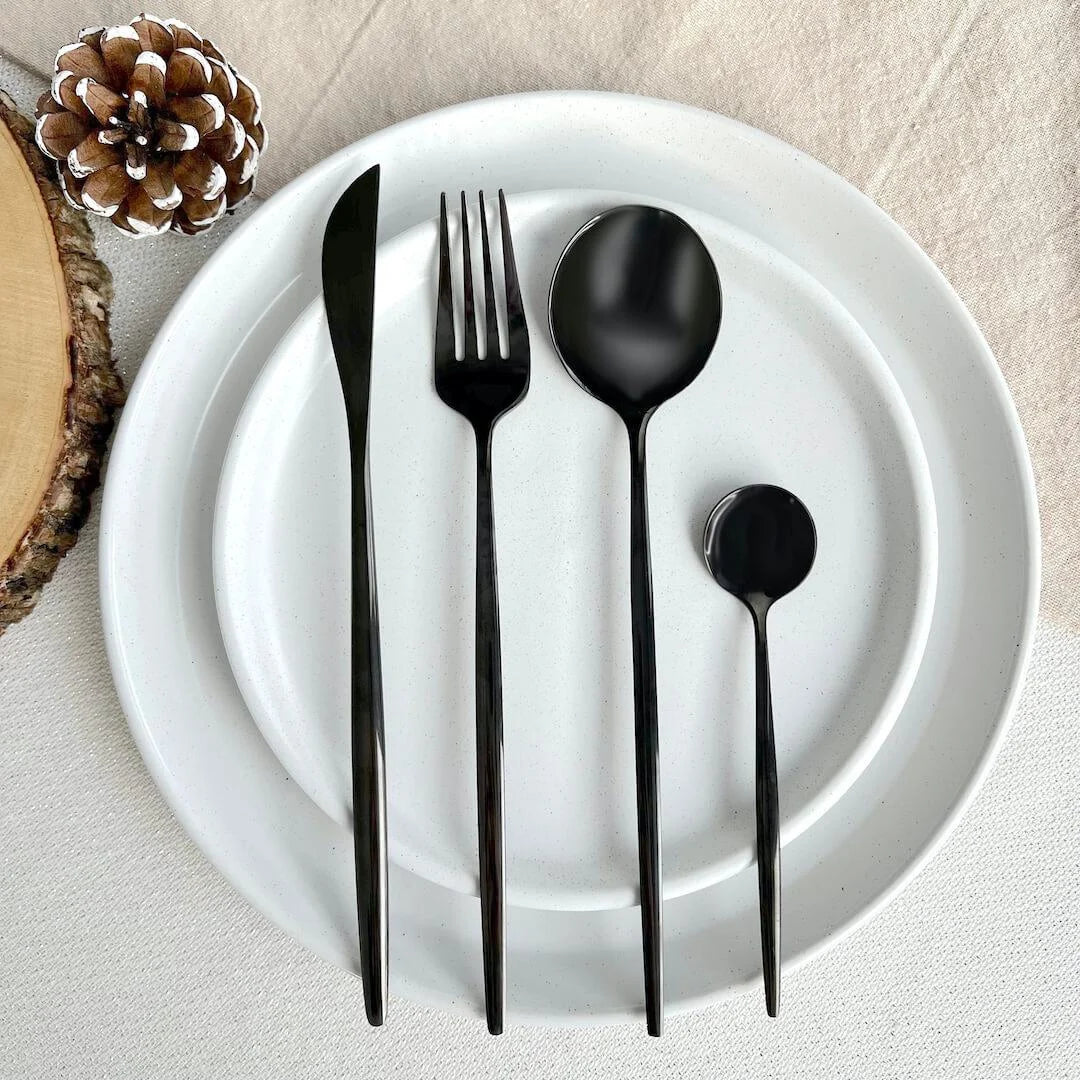 Jogo de Talheres 18 Peças Preto - Zafer Decor