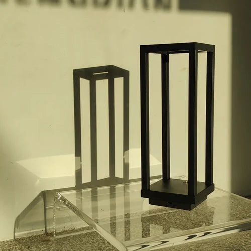 Luminária de Mesa Portátil Modern Zafer