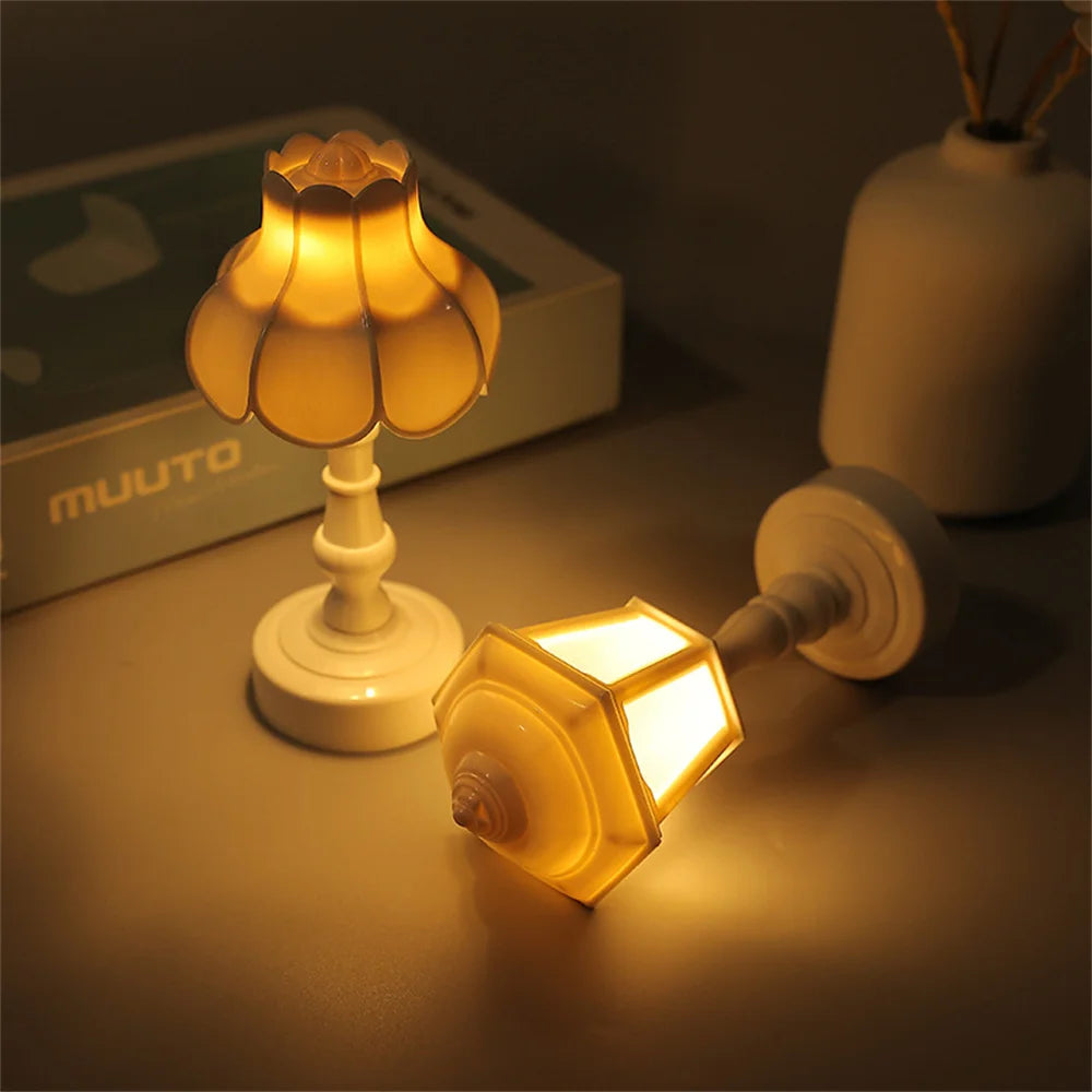 Luminária de Mesa Flor Mini Zafer