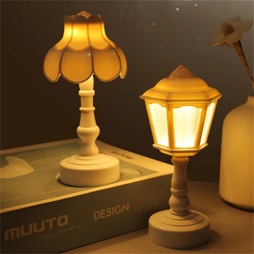 Luminária de Mesa Flor Mini Zafer