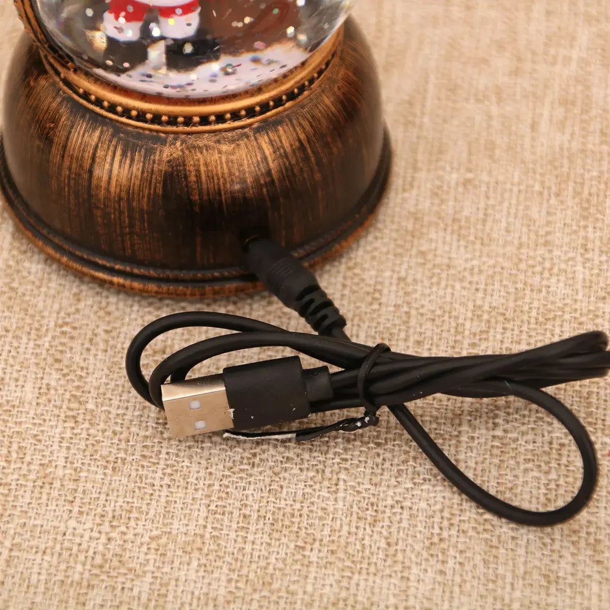 Carregador usb para globo de neve natalino